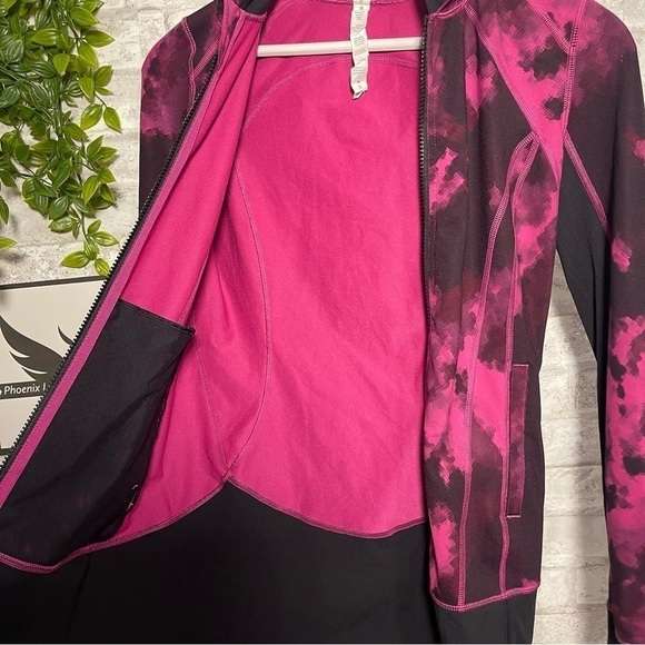 Lululemon Pink Daily Practice‎ Blooming Pixie Raspberry Black Jacket Size 6 - Picture 4 of 8